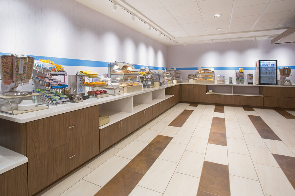 Holiday Inn Express & Suites - Marietta By Ihg Eksteriør bilde